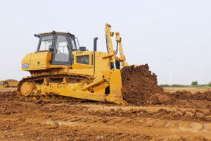 Бульдозер SEM 824F