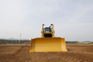 Бульдозер SEM 816D