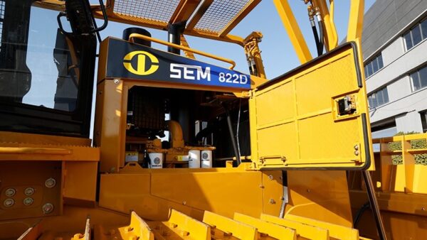 Рама бульдозера SEM 822D