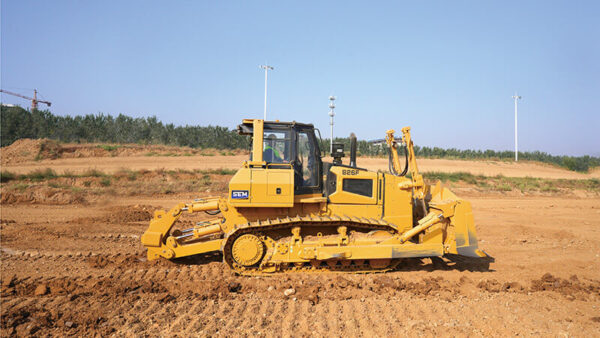 Бульдозер SEM 826F 30 тонн