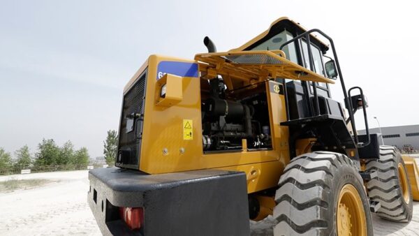 Фронтальный погрузчик SEM636D техническое обслуживание и ТО