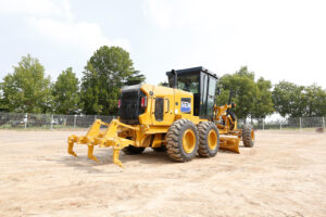 Автогрейдер SEM 922F AWD